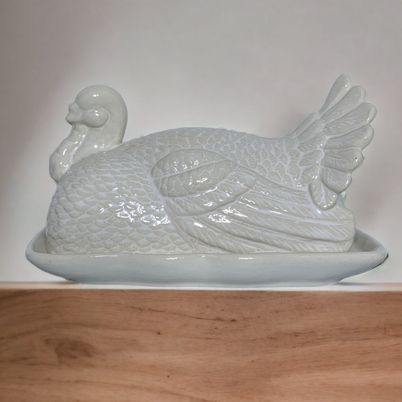 Harvest Covered Butter Dish Thanksgiving Turkey Large With Lid Ceramic NEW White - Picture 2 of 15